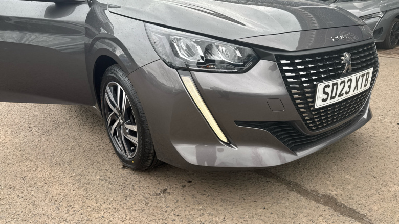 Peugeot 208 1.2 PureTech 100 Allure Premium + 5dr Petrol Hatchback